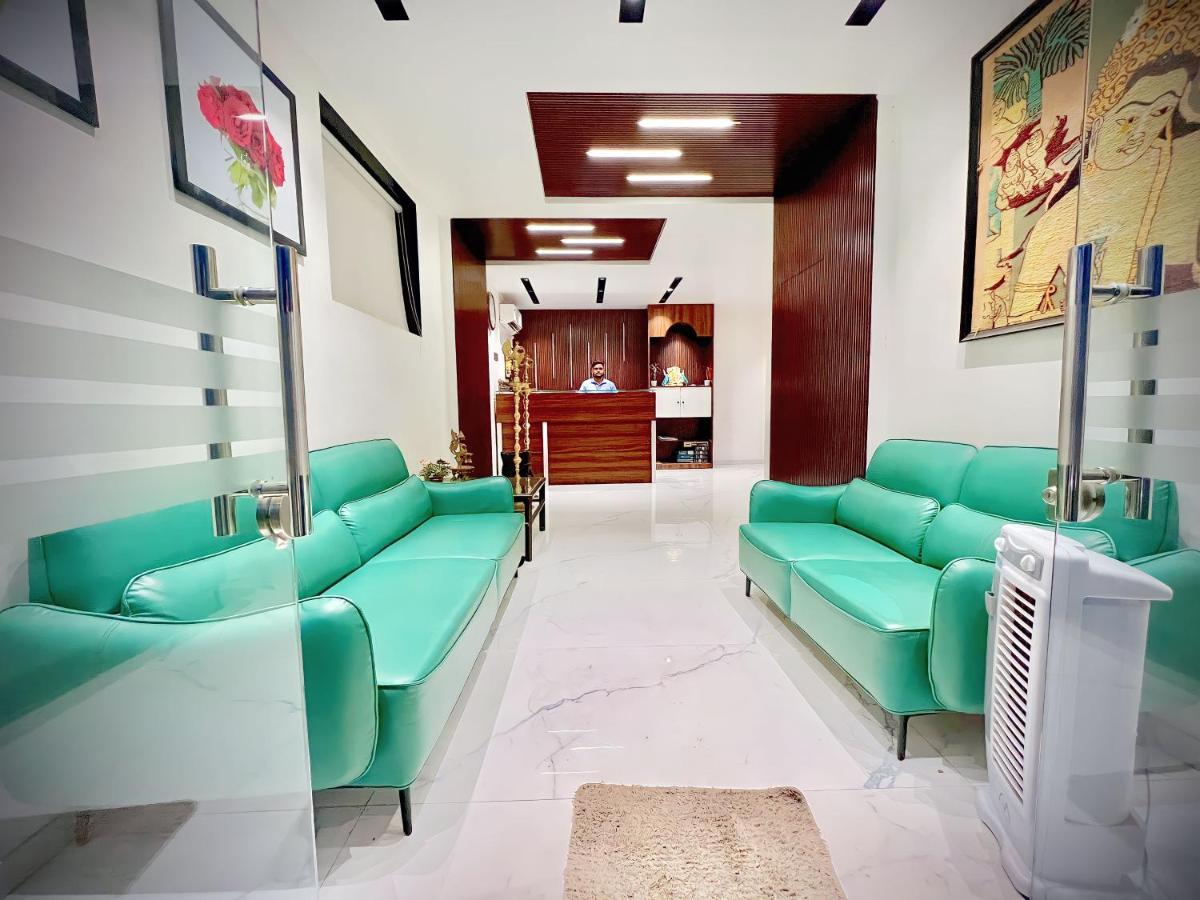 Hotel Rahul Regency, Aurangabad ภายนอก รูปภาพ
